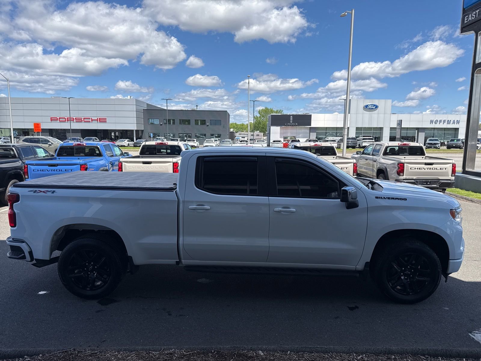 Used 2024 Chevrolet Silverado 1500 RST w/ LPO, Dark Essentials Package AWD/4WD image 5
