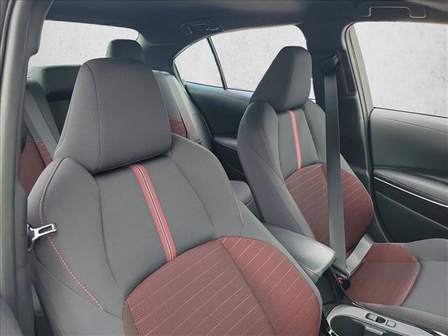 Used 2025 Toyota Corolla SE image 15