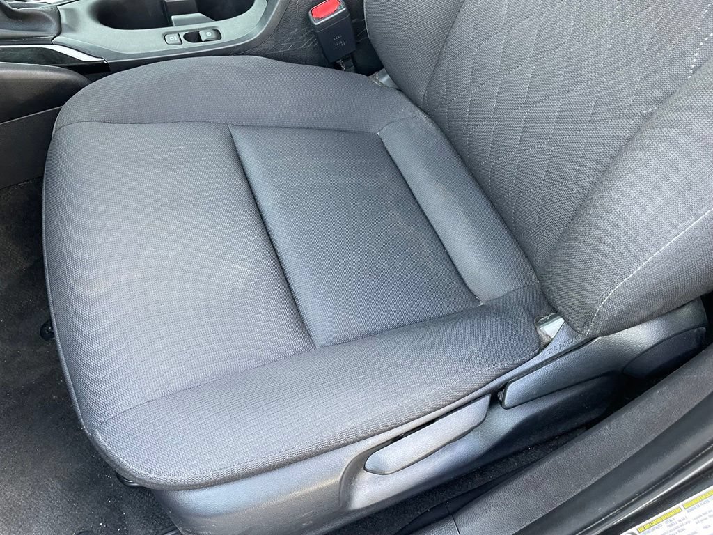 Used 2024 Toyota Corolla LE FWD image 24