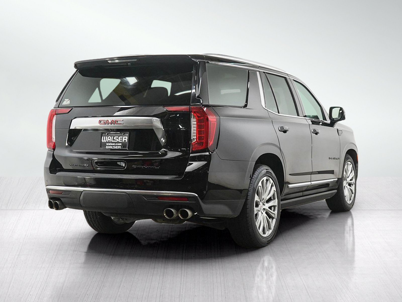 Used 2022 GMC Yukon Denali w/ Denali Premium Package AWD/4WD image 5