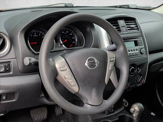 Used 2018 Nissan Versa SV FWD image 10