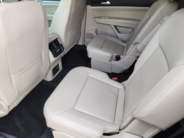 Used 2022 Volkswagen Atlas SE FWD image 32
