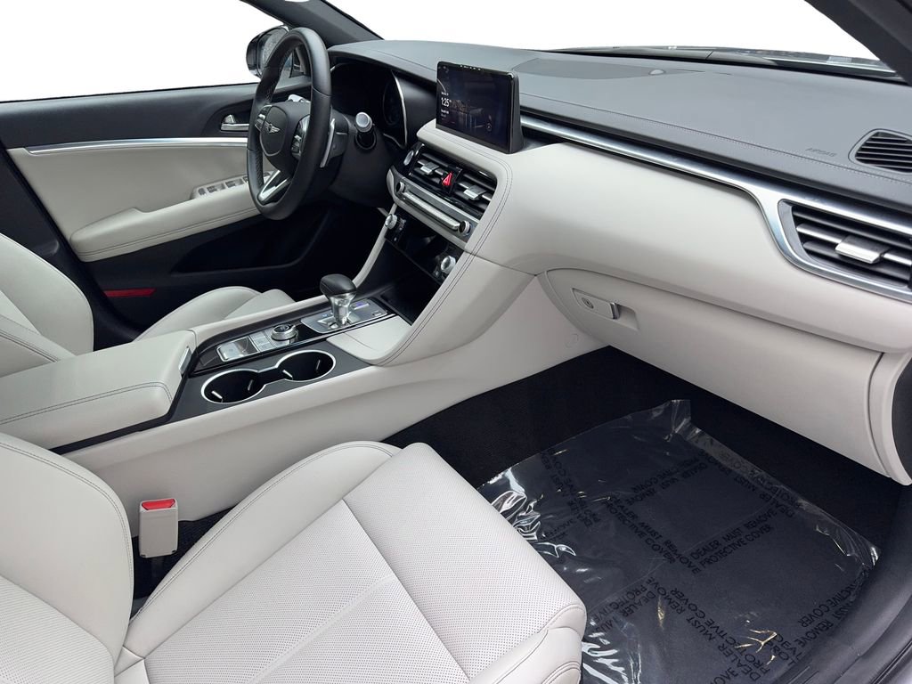 Used 2025 Genesis G70 2.5T image 52