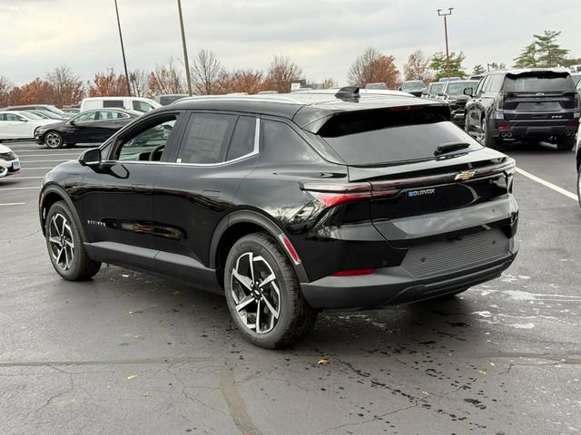 New 2026 Chevrolet Equinox EV LT image 3