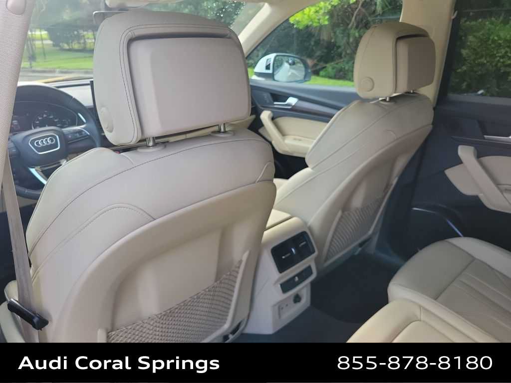 Certified 2024 Audi Q5 2.0T Premium w/ Convenience Package AWD/4WD image 20