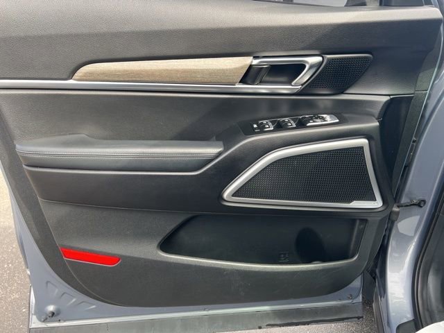 Used 2021 Kia Telluride EX w/ EX Premium Package image 28