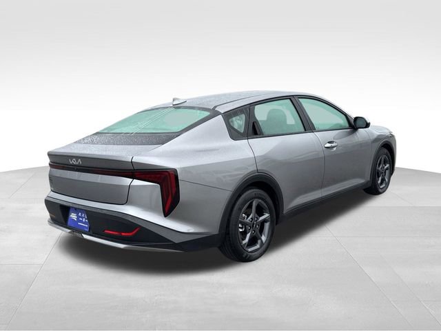 Used 2025 Kia K4 LXS image 5