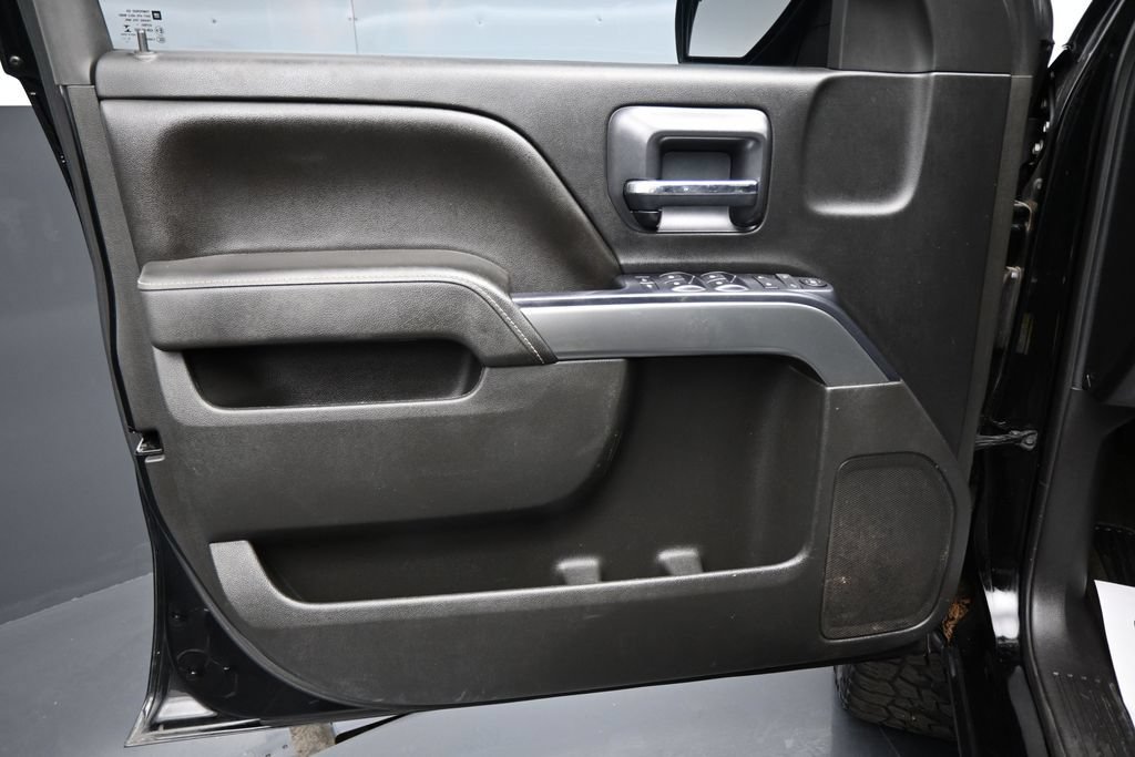 Used 2015 Chevrolet Silverado 1500 LT AWD/4WD image 10