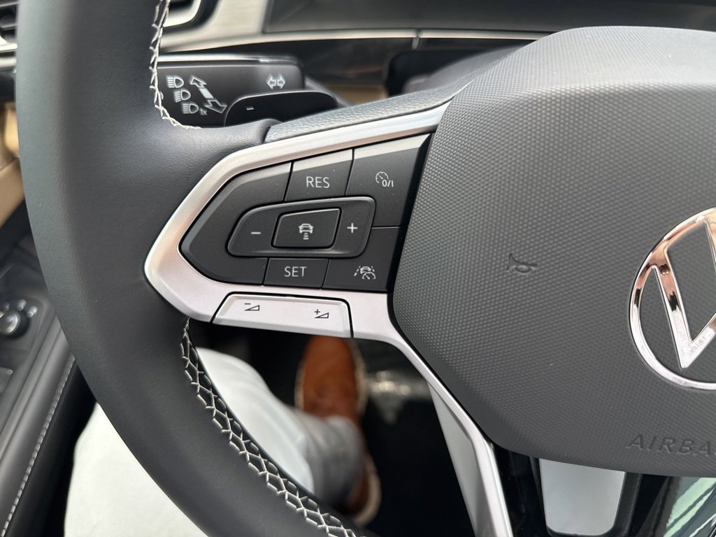New 2026 Volkswagen Atlas Cross Sport SE image 19