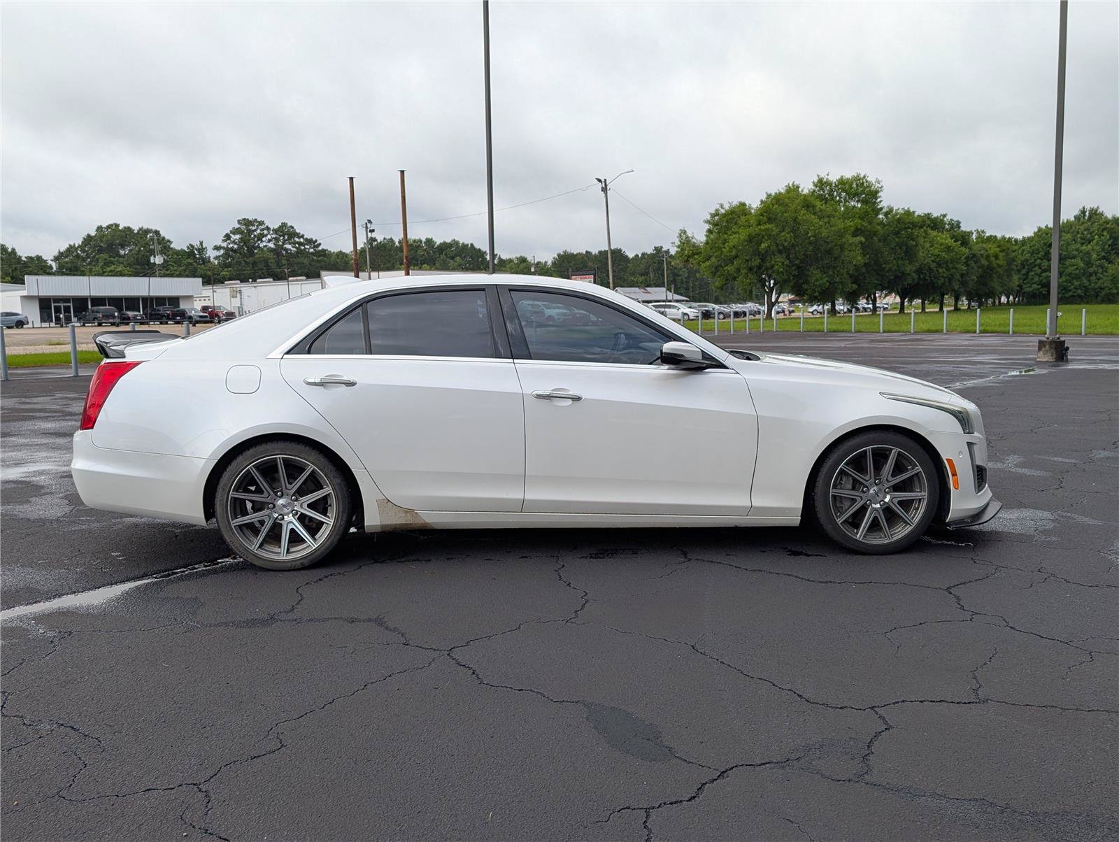 Used 2016 Cadillac CTS Vsport Premium RWD image 6