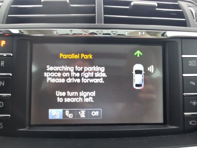 Used 2020 Lincoln Continental Reserve image 26