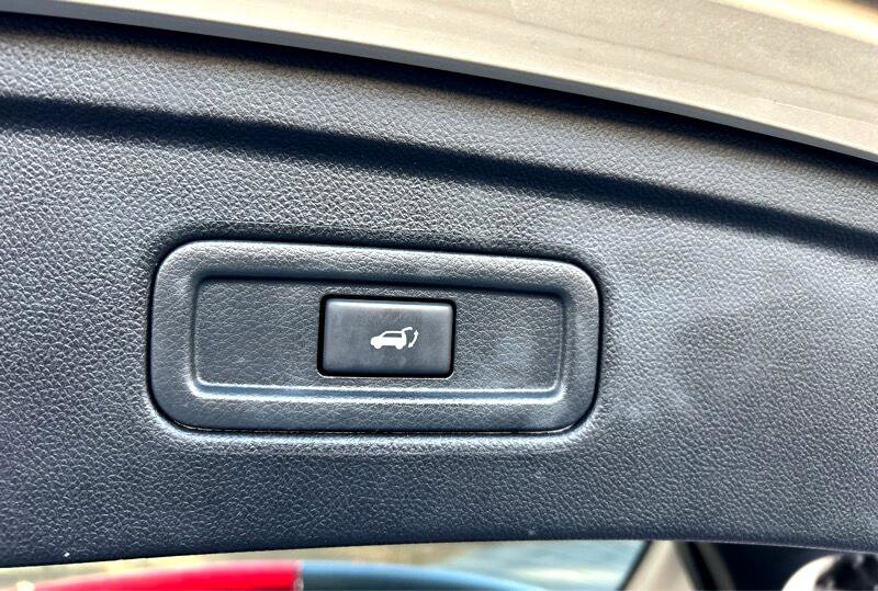 Used 2016 INFINITI QX70 2WD image 18