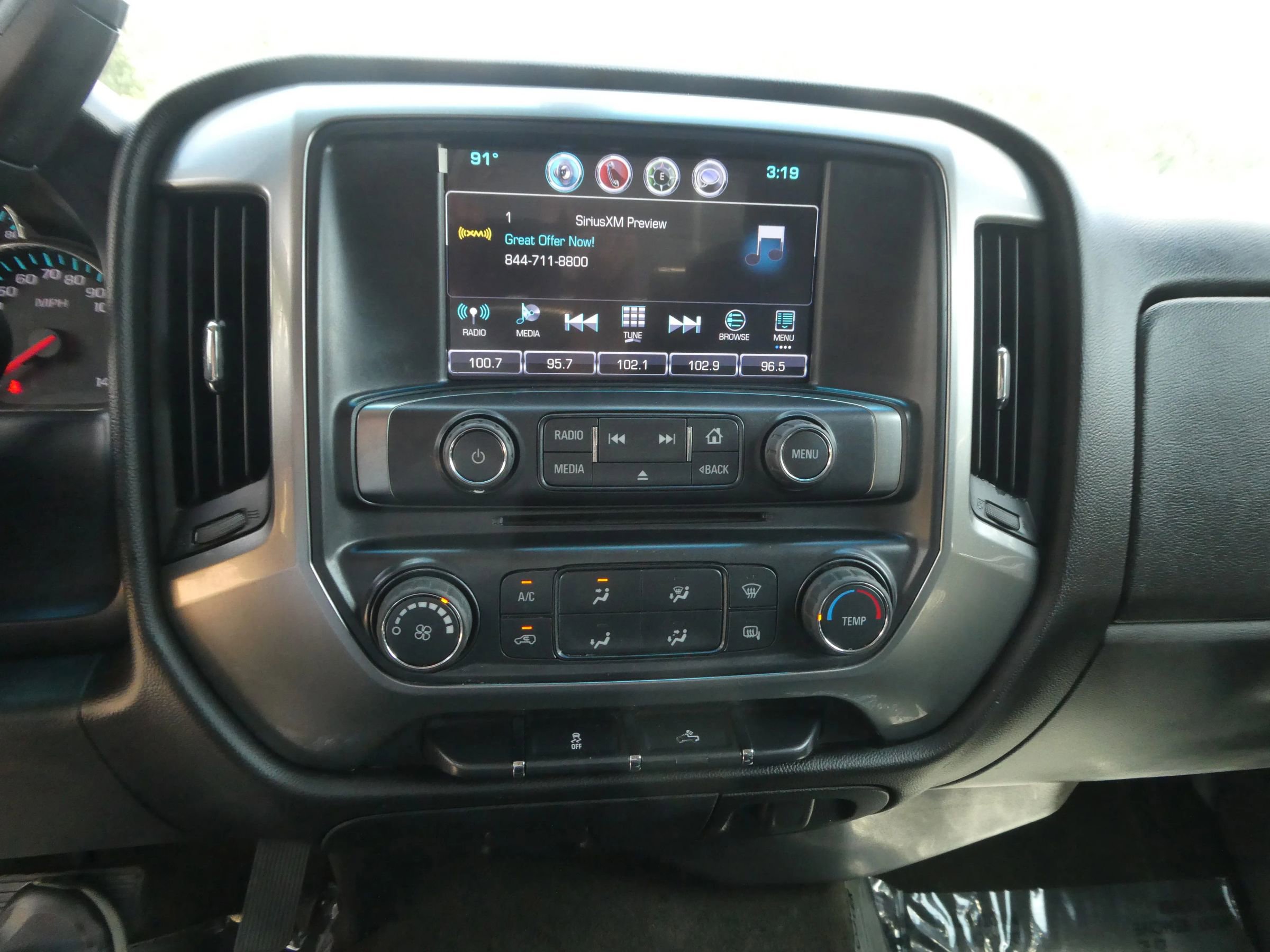 Used 2016 Chevrolet Silverado 1500 LT AWD/4WD image 19