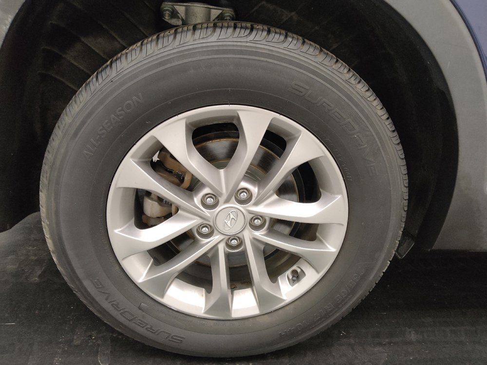 Used 2019 Hyundai Santa Fe SE FWD image 31