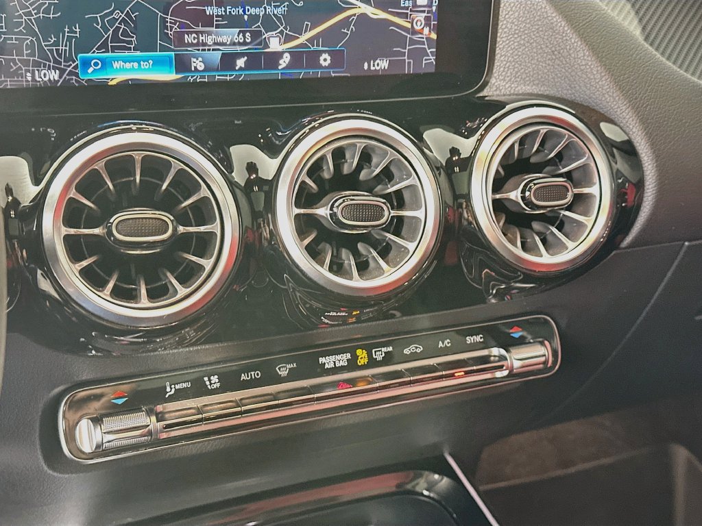 Used 2022 Mercedes-Benz GLA 45 AMG 4MATIC image 18