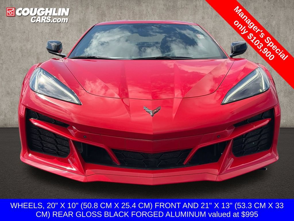 Used 2025 Chevrolet Corvette E-Ray w/ Stealth Interior Trim Package AWD/4WD image 2
