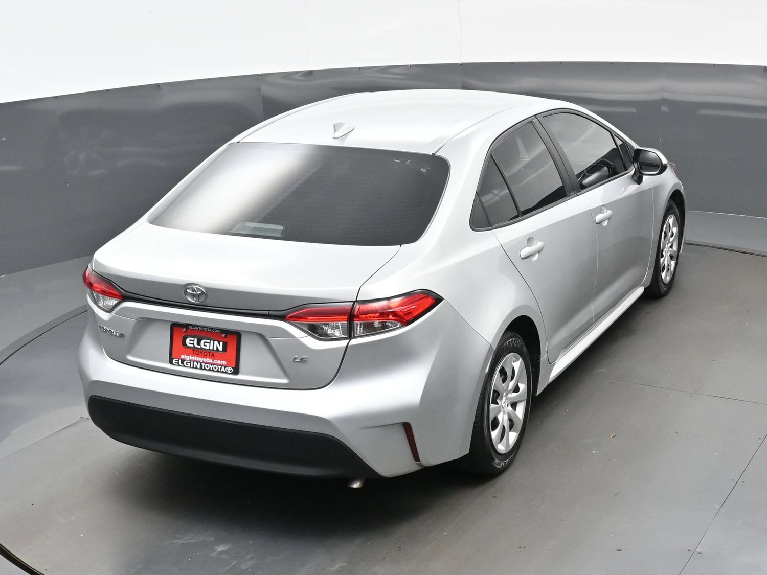 Used 2024 Toyota Corolla LE FWD image 37