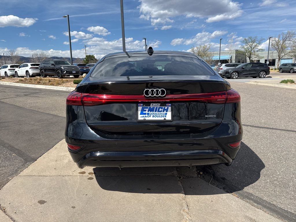 Used 2025 Audi A6 e-tron Premium Plus w/ Premium Plus image 4