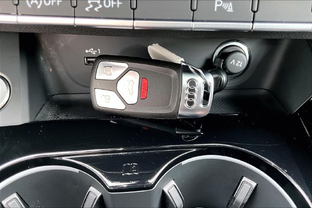 Certified 2024 Audi A5 2.0T Premium AWD/4WD image 35