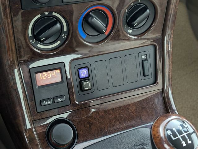 Used 1997 BMW Z3 2.8 RWD image 26