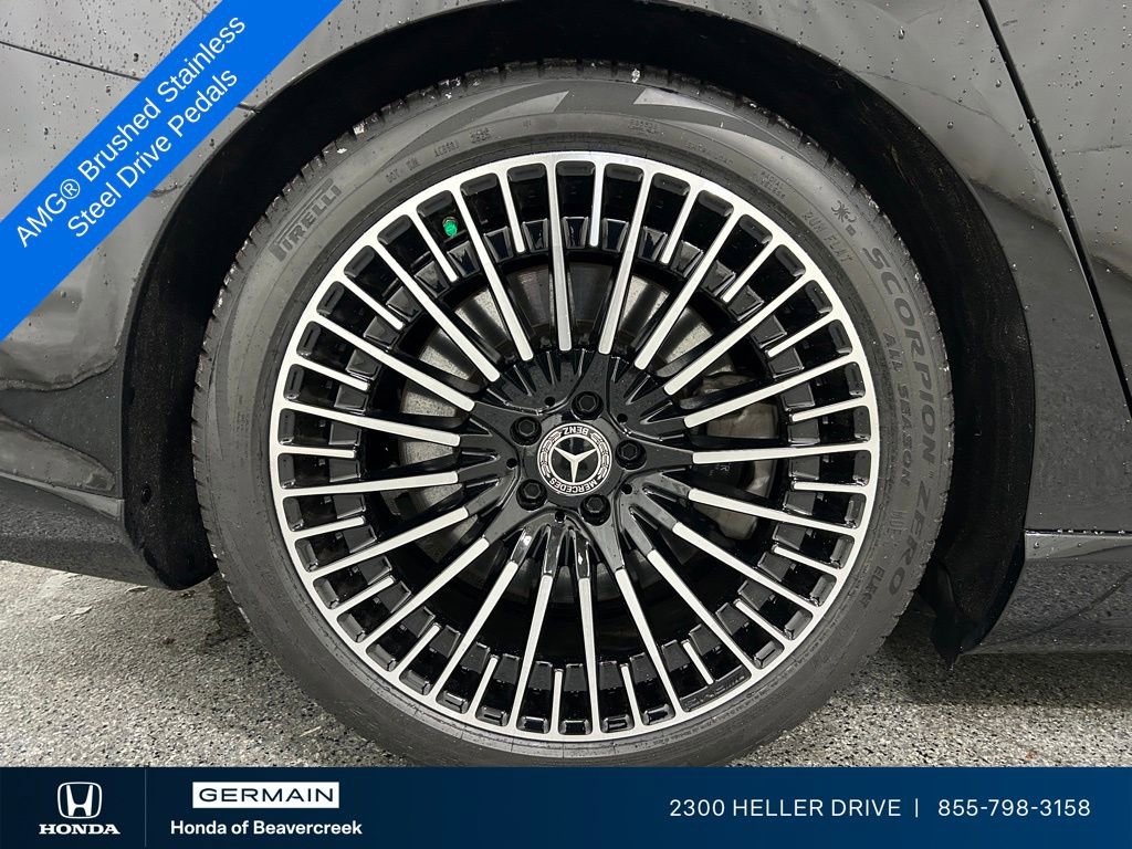 Used 2022 Mercedes-Benz EQS 580 4MATIC Sedan image 12