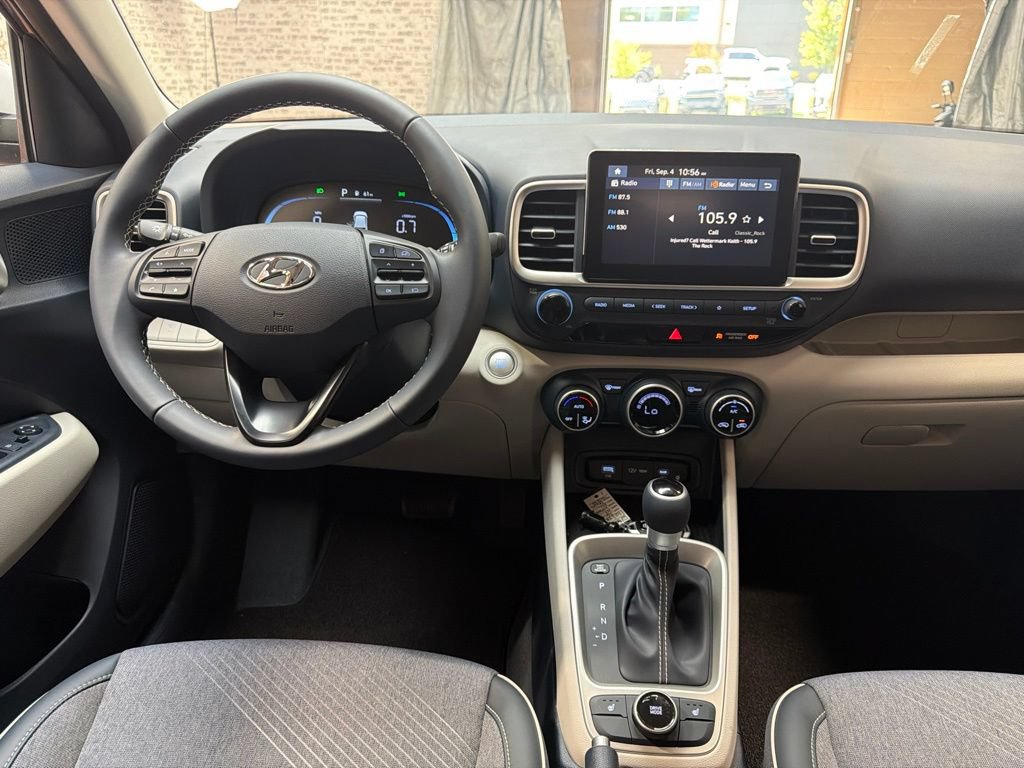New 2026 Hyundai Venue SEL FWD image 15