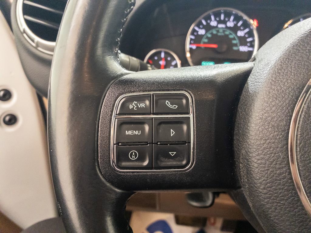 Used 2014 Jeep Wrangler Unlimited Sahara w/ Connectivity Group image 20