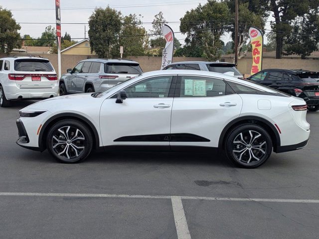 Used 2026 Toyota Crown XLE image 12