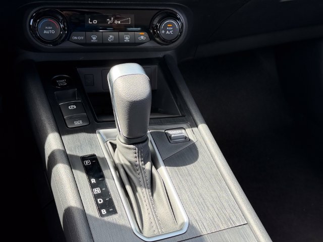 New 2027 Nissan Kicks SV FWD image 18