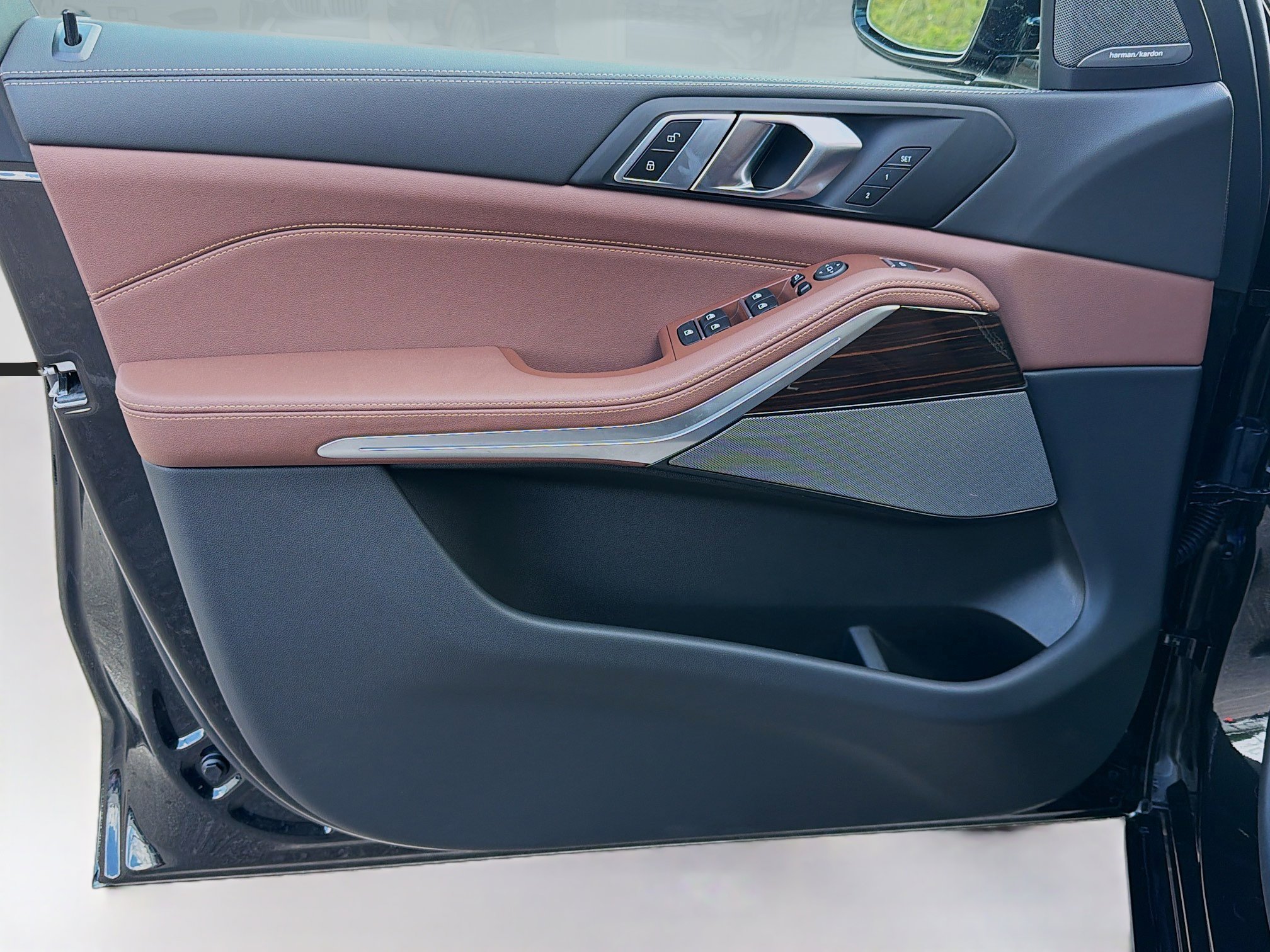 New 2026 BMW X5 sDrive40i w/ M Sport Package image 22