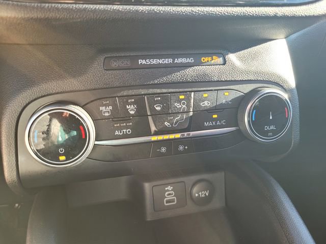 Used 2025 Ford Escape ST-Line w/ Equipment Group 301A image 23