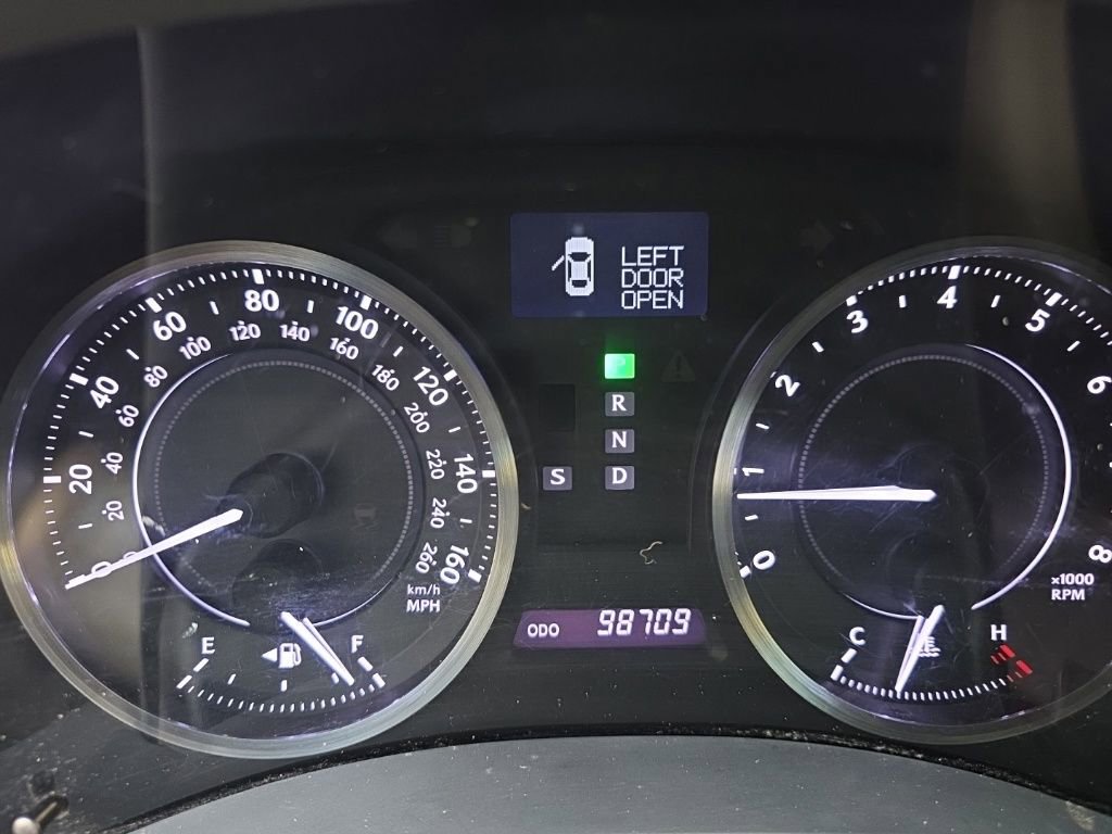 Used 2014 Lexus IS 250C w/ Navigation System Package image 31