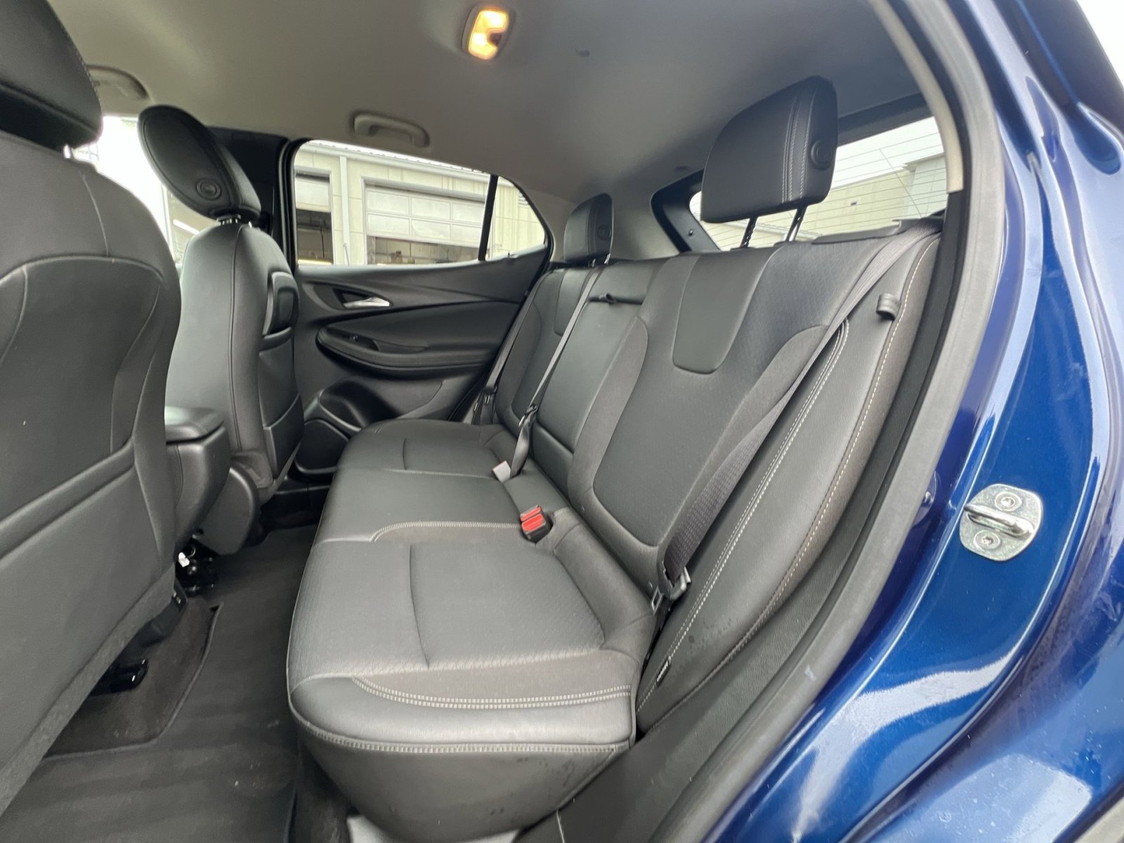 Used 2023 Buick Encore GX Select w/ Safety Package II image 23