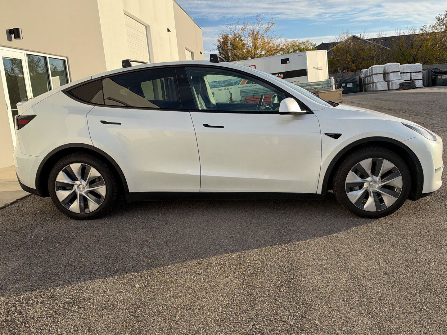 Used 2020 Tesla Model Y Long Range AWD/4WD image 8