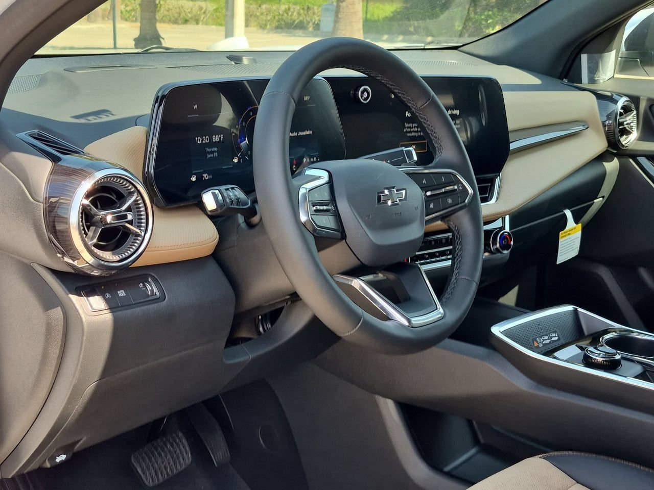 New 2026 Chevrolet Equinox ACTIV w/ Convenience Package III FWD image 10