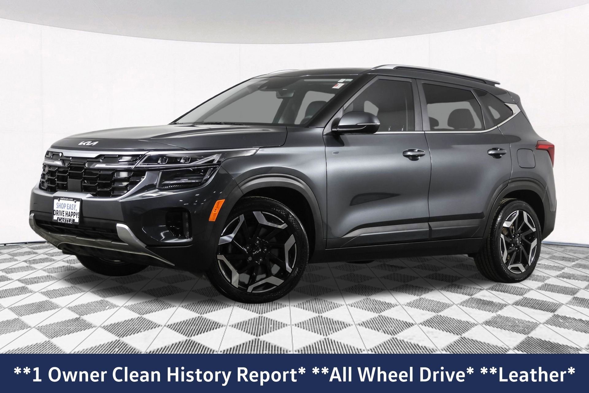 Used 2024 Kia Seltos SX w/ SX Sunroof Package image 2