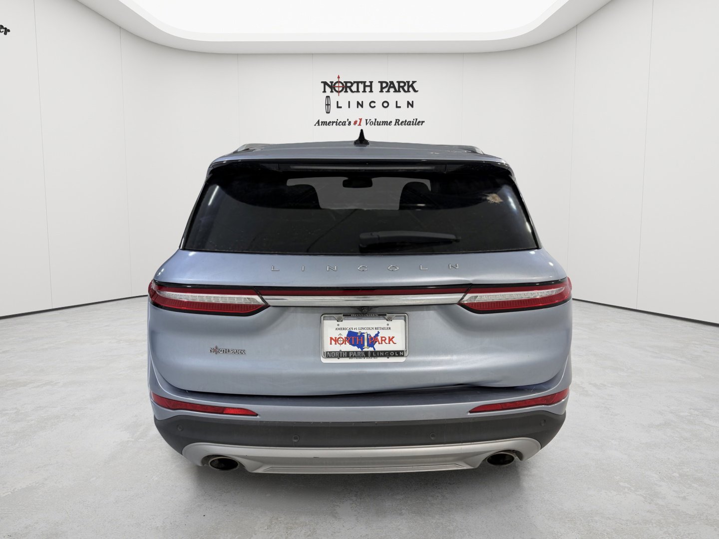 Used 2022 Lincoln Corsair FWD image 4