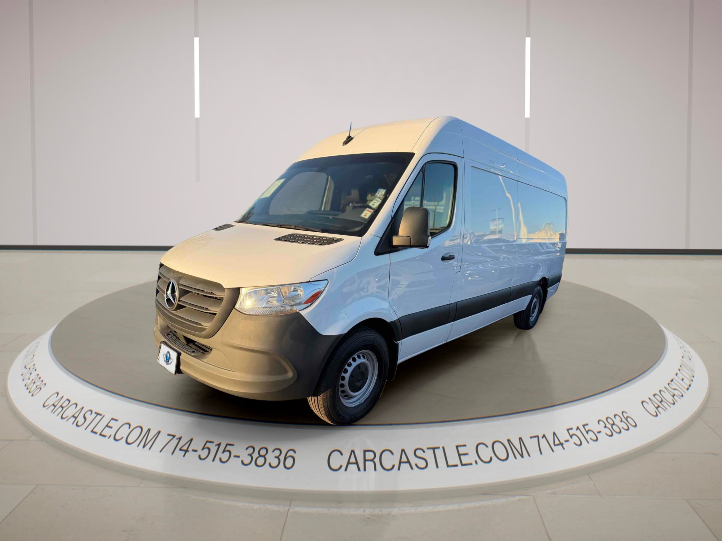 Used 2023 Mercedes-Benz Sprinter 2500 image 1