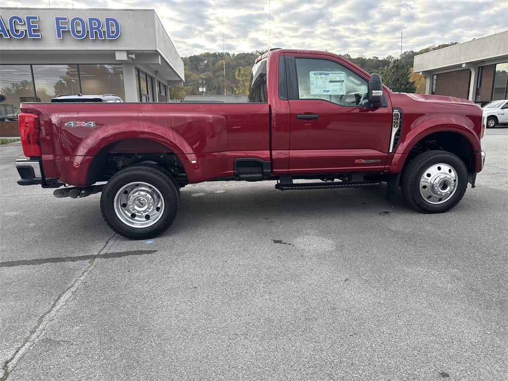 New 2026 Ford F450 XLT image 4