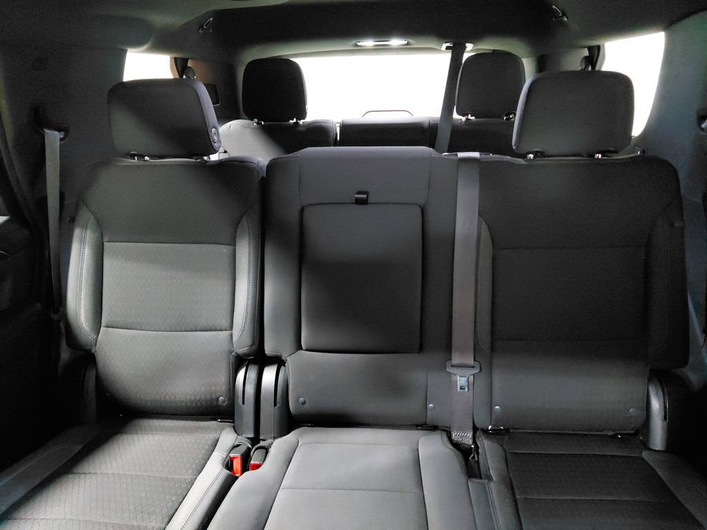 Used 2024 GMC Yukon SLE AWD/4WD image 17