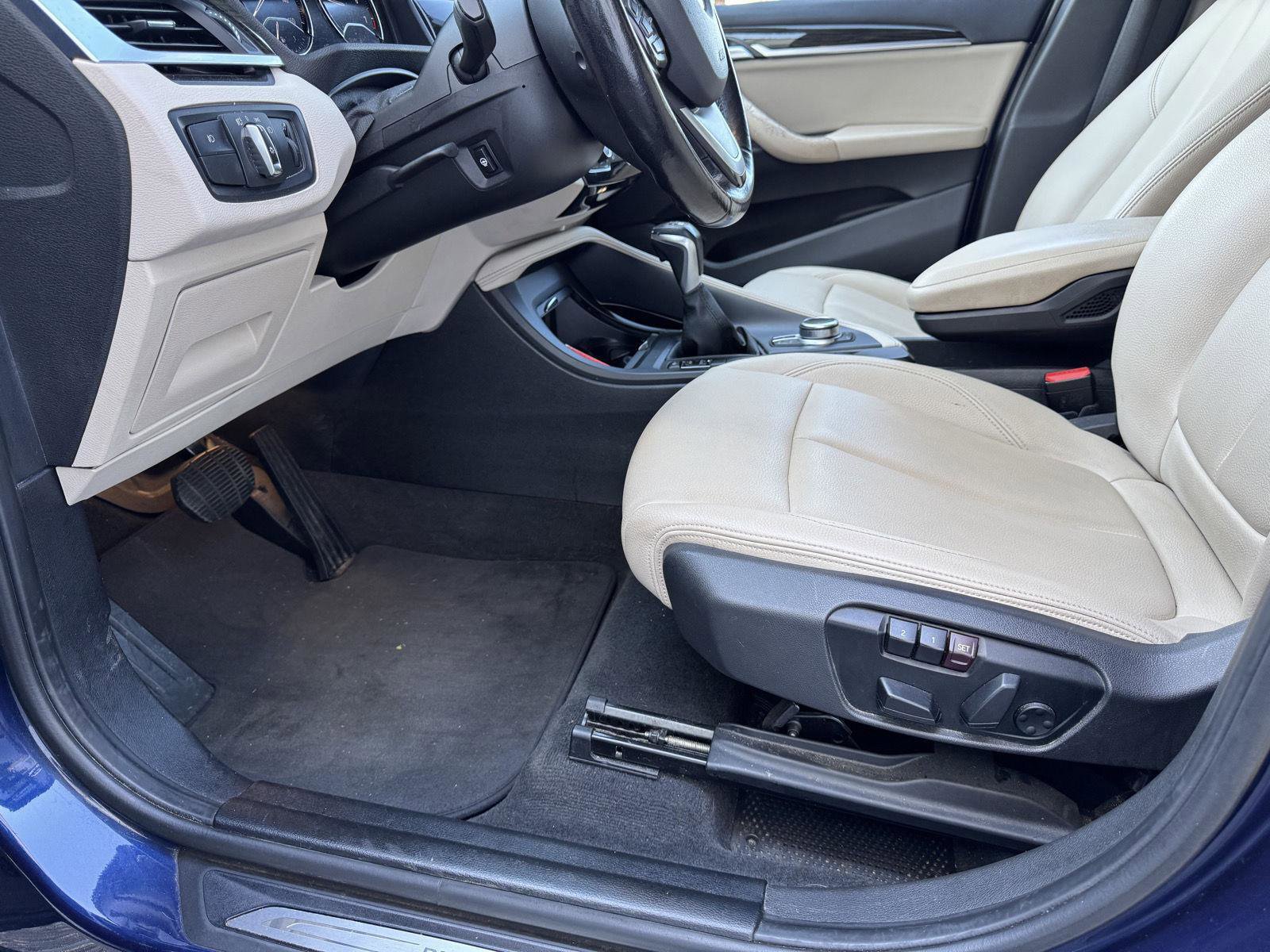 Used 2018 BMW X1 sDrive28i w/ Convenience Package image 15