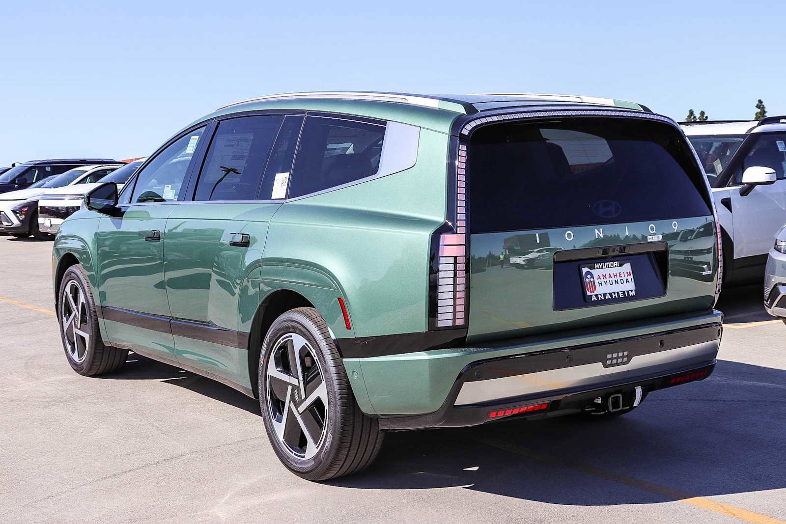 New 2026 Hyundai Ioniq 9 Calligraphy image 8