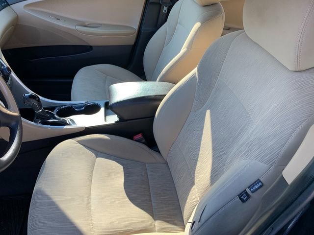 Used 2013 Hyundai Sonata GLS FWD image 16