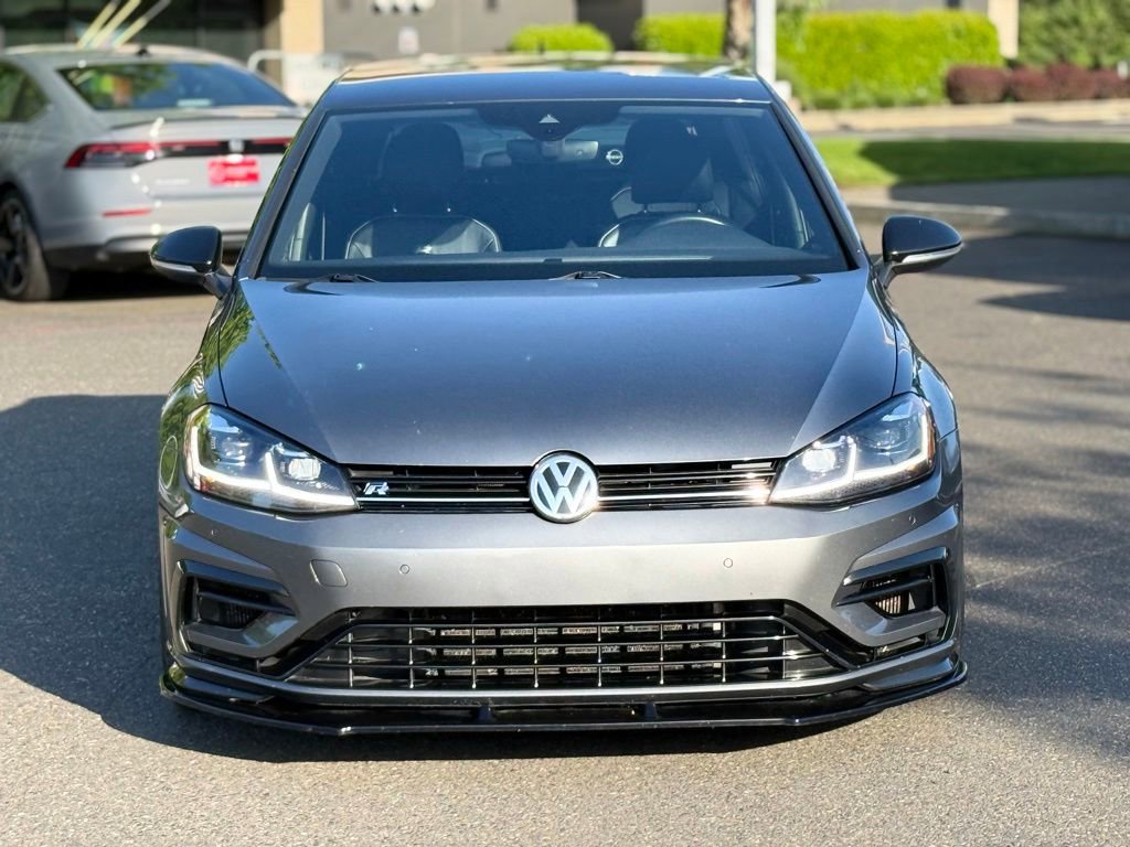 Used 2018 Volkswagen Golf R 4-Door AWD/4WD image 2