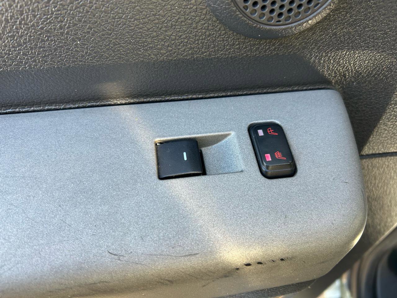 Used 2014 Ford F350 Lariat image 14