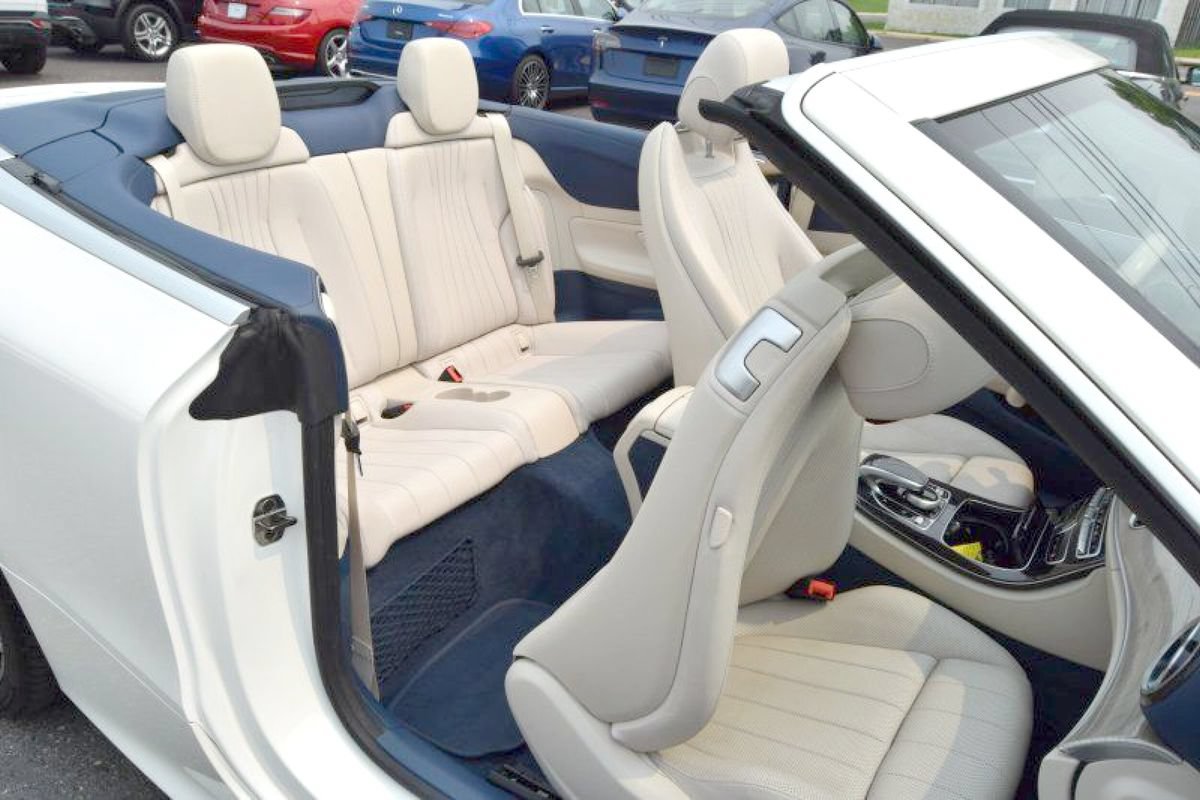 Used 2018 Mercedes-Benz E 400 4MATIC Cabriolet w/ Premium 2 Package (Q02) image 35