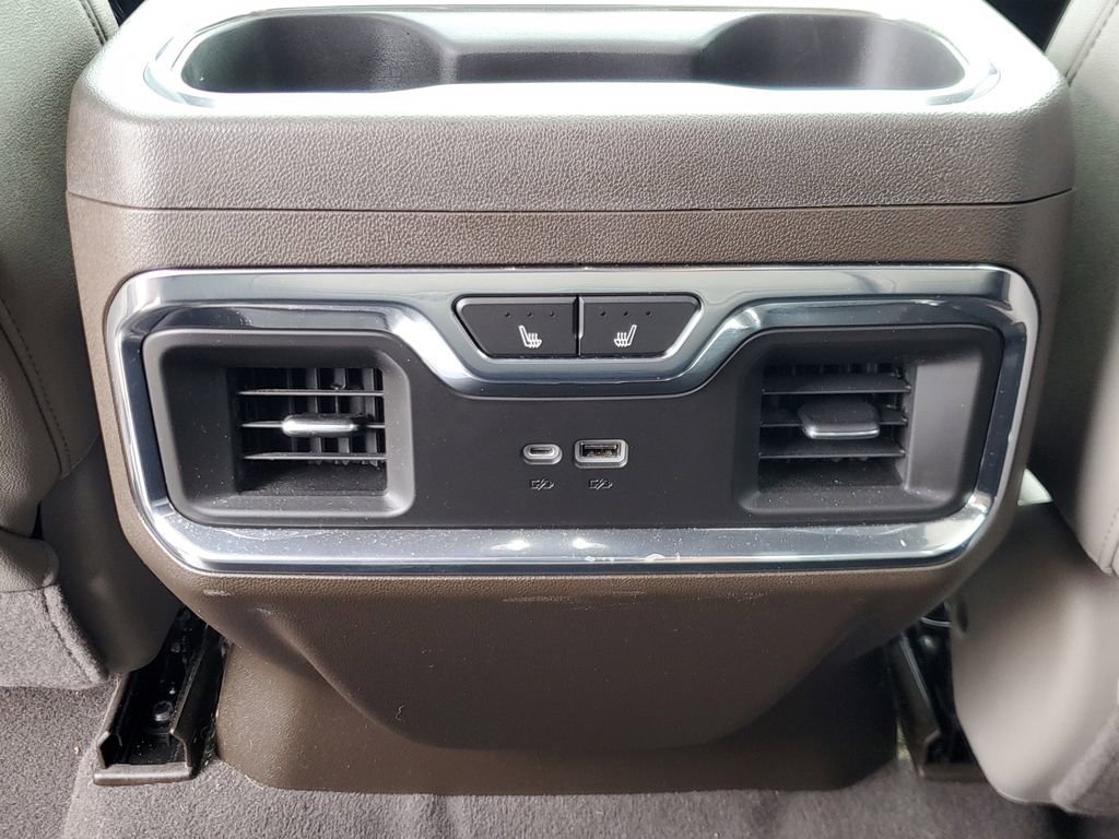 Used 2022 Chevrolet Silverado 1500 LTZ w/ LTZ Premium Package AWD/4WD image 13