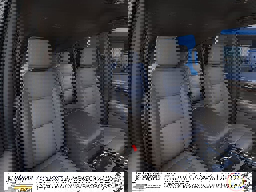 New 2026 Chevrolet Suburban LT w/ Comfort Package image 17