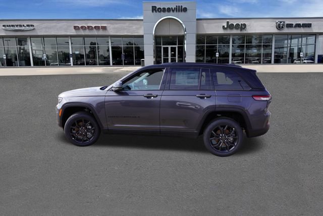 New 2025 Jeep Grand Cherokee Limited w/ Trailer Tow Package image 7