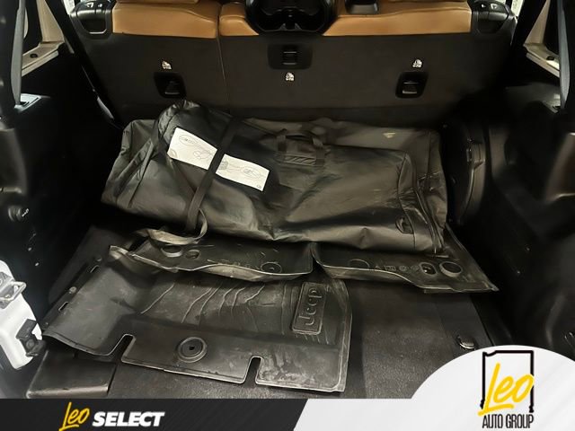 Used 2022 Jeep Wrangler Unlimited Sahara w/ Safety Group AWD/4WD image 22
